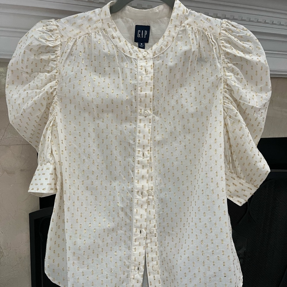 Gap puff sleeve blouse, size M, NWT